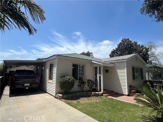 2085 Fashion Avenue, Long Beach CA: https://media.crmls.org/medias/950fd00a-6f24-48e4-80e2-d5c07cfcdec0.jpg