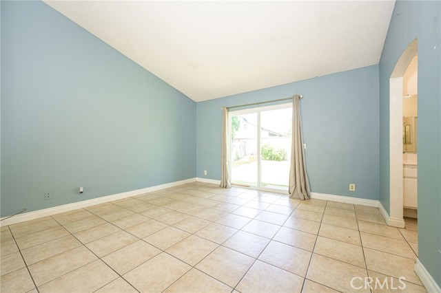 Detail Gallery Image 7 of 15 For 12502 Fern Ave, Chino,  CA 91710 - 3 Beds | 2 Baths