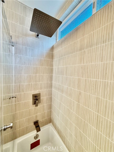 26036 Camino Adelanto, Mission Viejo CA: https://media.crmls.org/medias/9511c987-d1e0-433f-ad69-c77152fec880.jpg