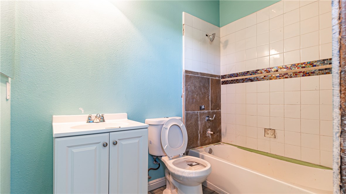 Detail Gallery Image 42 of 64 For 1059 Stowell Ranch Cir, Corona,  CA 92881 - 5 Beds | 5/1 Baths