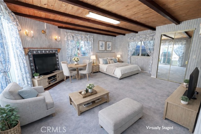 Front Image Thumbnail for CRSR26034678