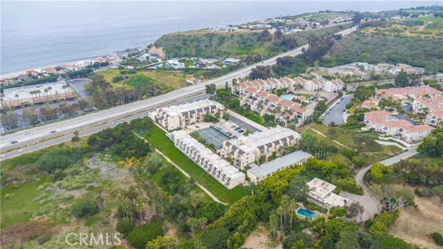 Detail Gallery Image 1 of 18 For 23901 Civic Center Way #233,  Malibu,  CA 90265 - 2 Beds | 2 Baths