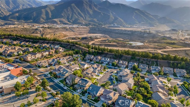 25019 Coral Canyon Road, Corona CA: https://media.crmls.org/medias/9513bdff-0978-46bf-b0d6-409300c7b2a9.jpg