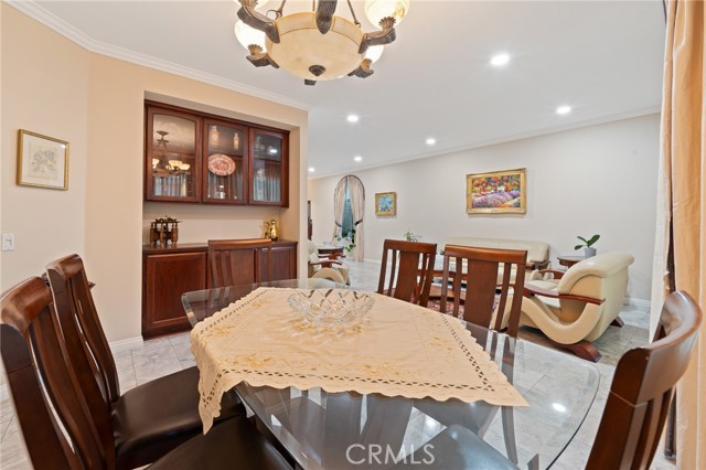 11648 Mariposa Bay Lane, Porter Ranch CA: https://media.crmls.org/medias/95145400-a0ca-4dd1-bd7f-7121e04499a3.jpg