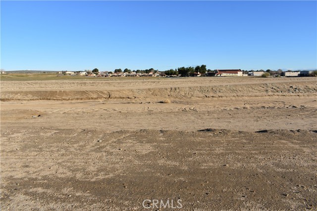 Detail Gallery Image 37 of 39 For 14988 Rivers Edge Rd, Helendale,  CA 92342 - – Beds | – Baths