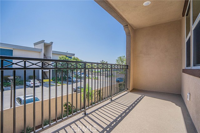 Detail Gallery Image 12 of 48 For 2317 W Broadway #6,  Anaheim,  CA 92804 - 4 Beds | 3/1 Baths