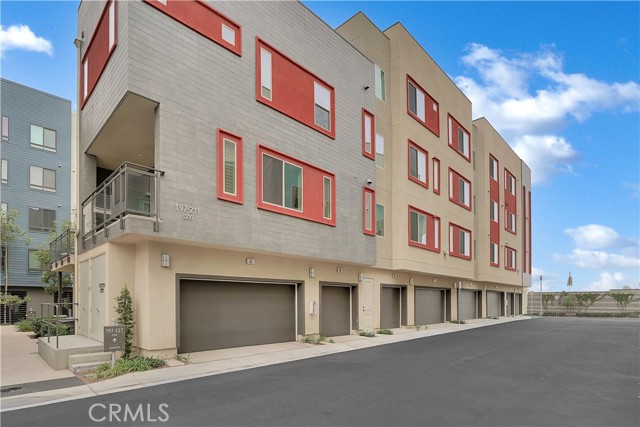 Detail Gallery Image 23 of 25 For 203 Bowery, Irvine,  CA 92612 - 3 Beds | 3 Baths