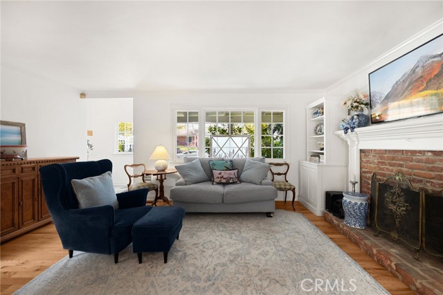 Detail Gallery Image 17 of 55 For 3301 Tilden Ave, Los Angeles,  CA 90034 - 4 Beds | 4 Baths