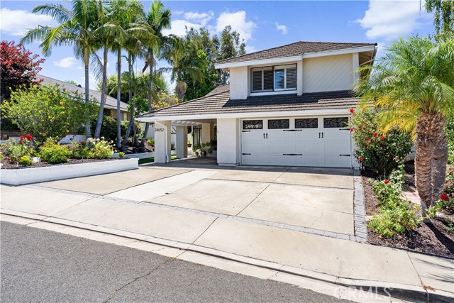 24652 Ashland Drive, Laguna Hills CA: https://media.crmls.org/medias/95180ce0-0c5c-4bdf-914a-a13a99fae5d5.jpg