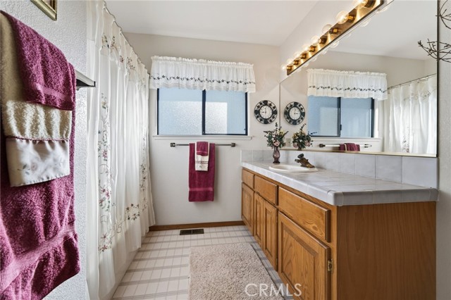 Detail Gallery Image 37 of 52 For 2495 Eastlake Drive, Kelseyville,  CA 95451 - 4 Beds | 2/1 Baths