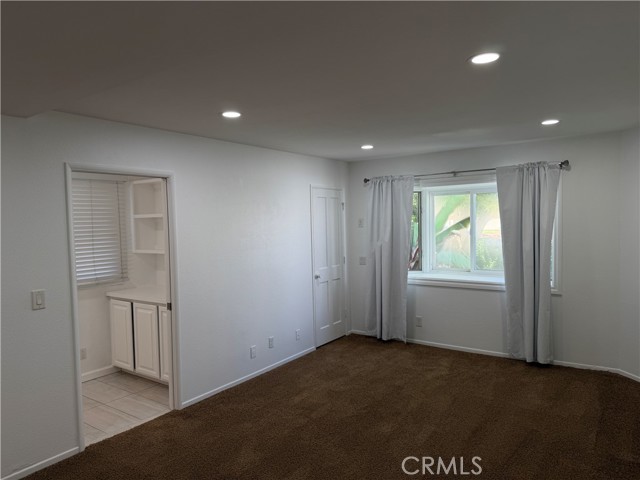 Detail Gallery Image 17 of 38 For 1720 Elsinore Cir, Oxnard,  CA 93035 - 3 Beds | 2 Baths