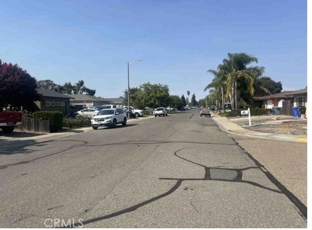 Detail Gallery Image 2 of 2 For 1100 Tudor, Galt,  CA 95632 - 3 Beds | 2 Baths
