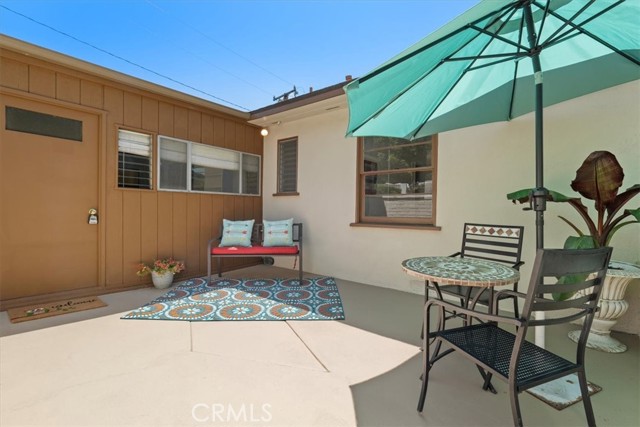 Detail Gallery Image 20 of 40 For 409 W Grandview Ave, Sierra Madre,  CA 91024 - 2 Beds | 2/1 Baths