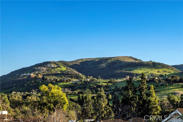 Detail Gallery Image 3 of 53 For 20 Southern Wood, Irvine,  CA 92603 - 3 Beds | 2 Baths