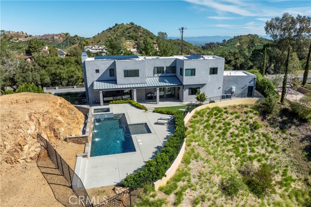 Detail Gallery Image 33 of 42 For 717 Latigo Canyon Rd, Malibu,  CA 90265 - 3 Beds | 3 Baths