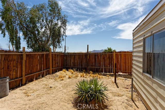 Detail Gallery Image 21 of 23 For 38869 Cholla Rd, Newberry Springs,  CA 92365 - 2 Beds | 2 Baths