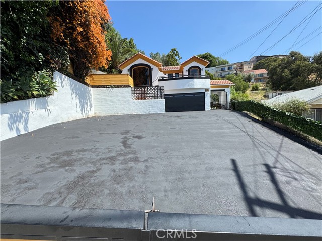 3135 Minnesota Street, Los Angeles CA: https://media.crmls.org/medias/951db09e-7e73-45d6-a8ef-1c10c2ee753c.jpg