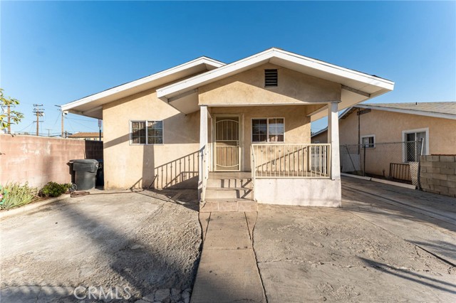 Detail Gallery Image 1 of 1 For 938 S Kern Ave, East Los Angeles,  CA 90022 - 3 Beds | 2 Baths