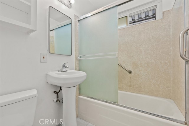 Detail Gallery Image 22 of 26 For 7137 Coldwater Canyon Ave #10,  North Hollywood,  CA 91605 - 2 Beds | 1 Baths