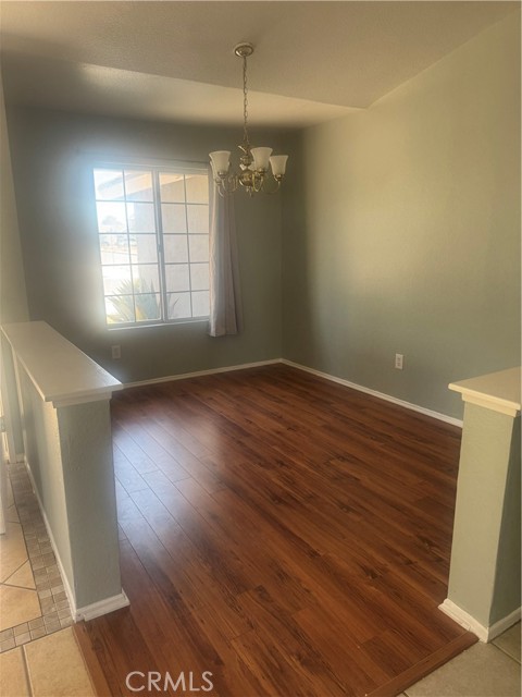 Detail Gallery Image 4 of 20 For 10606 Arlington, Adelanto,  CA 92301 - 4 Beds | 2 Baths