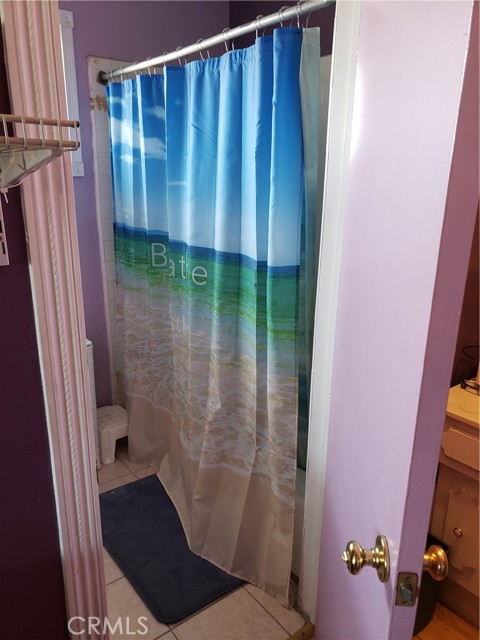 Detail Gallery Image 10 of 15 For 1500 W 107th, Los Angeles,  CA 90047 - 3 Beds | 2/1 Baths