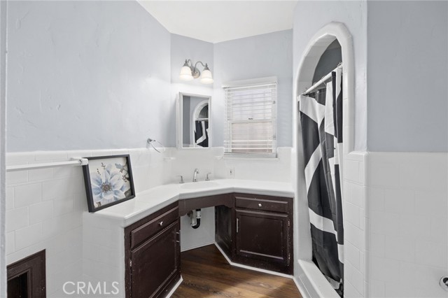 Detail Gallery Image 20 of 26 For 8319 S Van Ness, Inglewood,  CA 90305 - 3 Beds | 2 Baths