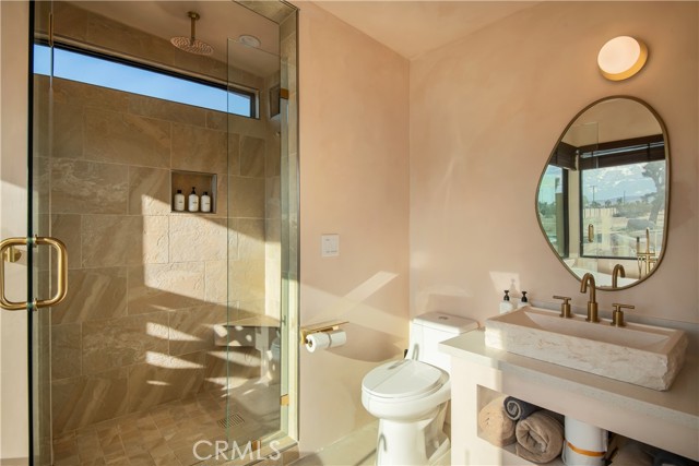 Detail Gallery Image 11 of 63 For 58849 Terra Vista Dr, Yucca Valley,  CA 92284 - 5 Beds | 4 Baths