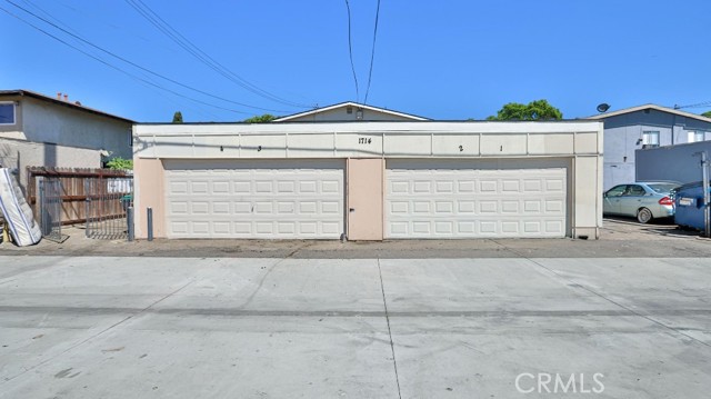 1714 Evergreen Street, Santa Ana CA: https://media.crmls.org/medias/9520550a-e737-41cf-a3ae-c4c814e8ca0d.jpg