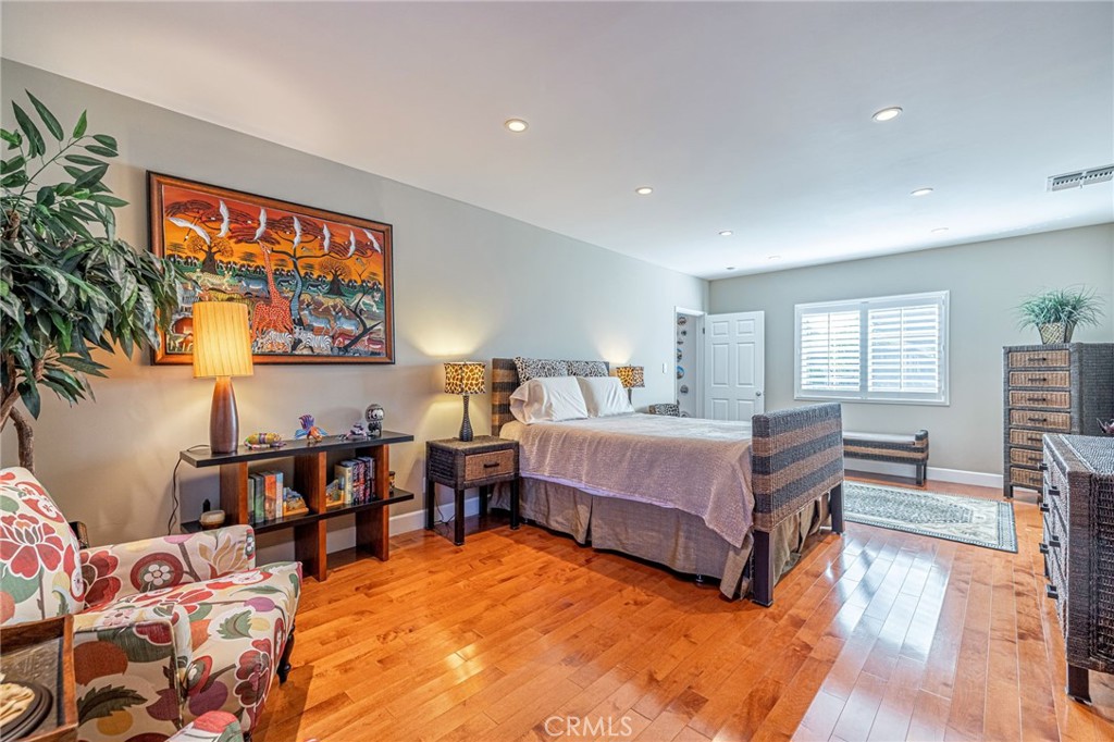 9521Dc64 Faab 40Ec 9B75 8F27Ebf890F3 14156 Califa, Sherman Oaks, Ca 91401 &Lt;Span Style='BackgroundColor:transparent;Padding:0Px;'&Gt; &Lt;Small&Gt; &Lt;I&Gt; &Lt;/I&Gt; &Lt;/Small&Gt;&Lt;/Span&Gt;