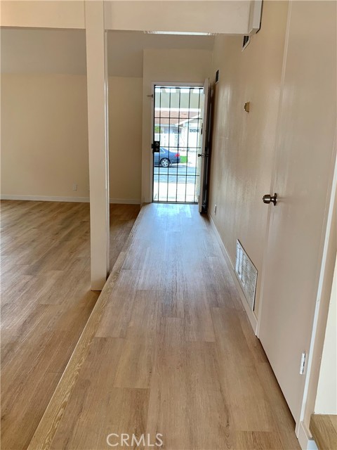 8818 Keremeos Way, San Diego CA: https://media.crmls.org/medias/95233725-bc54-45f9-b71d-484552a65004.jpg