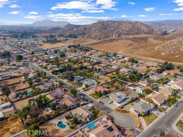 Detail Gallery Image 9 of 49 For 28222 Sea Biscuit St, Moreno Valley,  CA 92555 - 4 Beds | 2 Baths