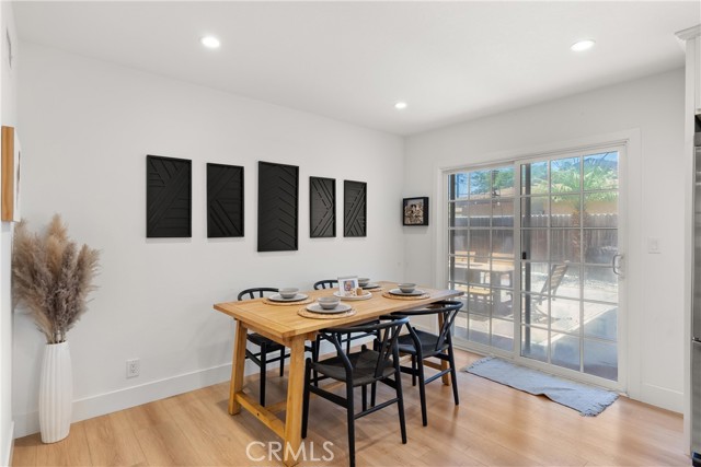 10171 Kukui Drive, Huntington Beach CA: https://media.crmls.org/medias/952424a7-6ef3-4e37-ba6c-03ac2bc114b7.jpg