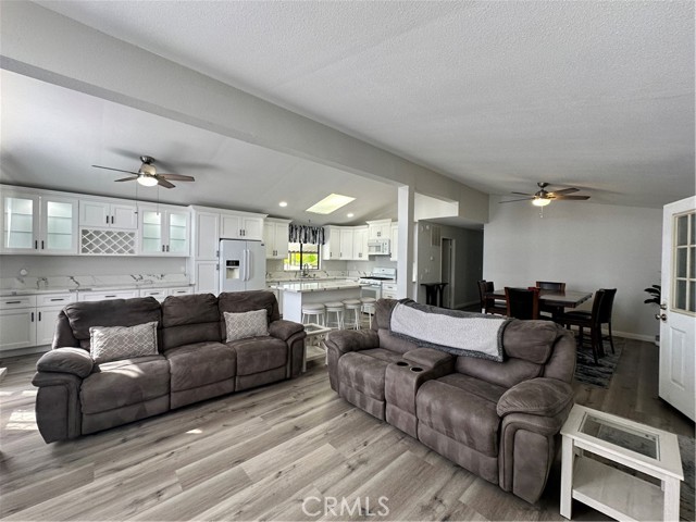 Detail Gallery Image 13 of 42 For 2230 Lake Park Dr #188,  San Jacinto,  CA 92583 - 2 Beds | 2 Baths