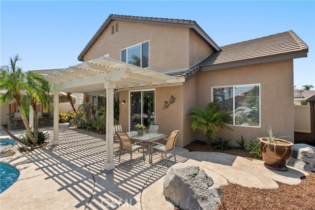 8880 Stony Brook Circle, Riverside CA: https://media.crmls.org/medias/952632c0-f856-48d0-b357-1950b74d97bc.jpg