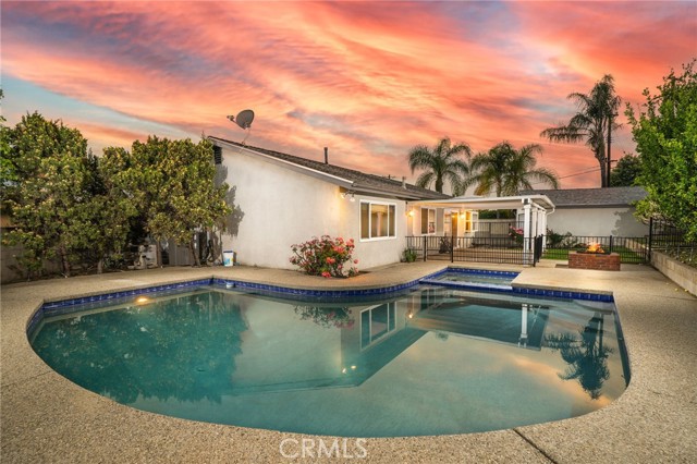 1435 E Dalton Avenue, Glendora CA: https://media.crmls.org/medias/95264098-23f9-47f7-a7f9-3827048c1f79.jpg