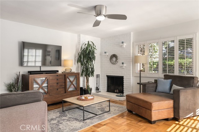 3500 Elm Avenue, Manhattan Beach, California 90266, 3 Bedrooms Bedrooms, ,1 BathroomBathrooms,Residential,Sold,Elm,PW24087007