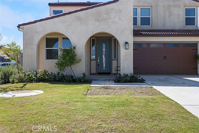 Detail Gallery Image 2 of 24 For 4182 Sussex Ave, Clovis,  CA 93619 - 4 Beds | 3 Baths