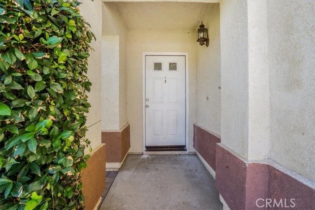 Detail Gallery Image 6 of 66 For 918 Harbor St, Corona,  CA 92882 - 3 Beds | 2/1 Baths