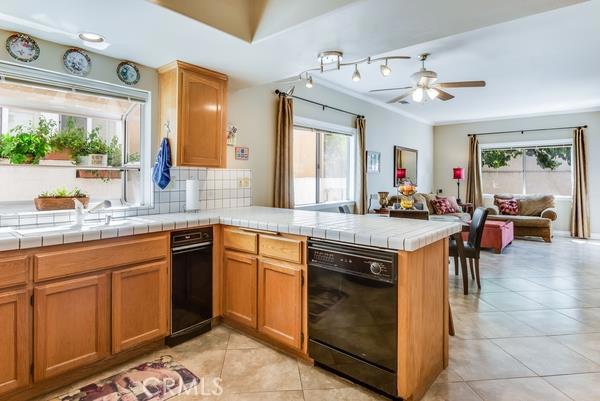 2120 Clark Lane, Redondo Beach, California 90278, 4 Bedrooms Bedrooms, ,2 BathroomsBathrooms,Residential,Sold,Clark,SB16085184