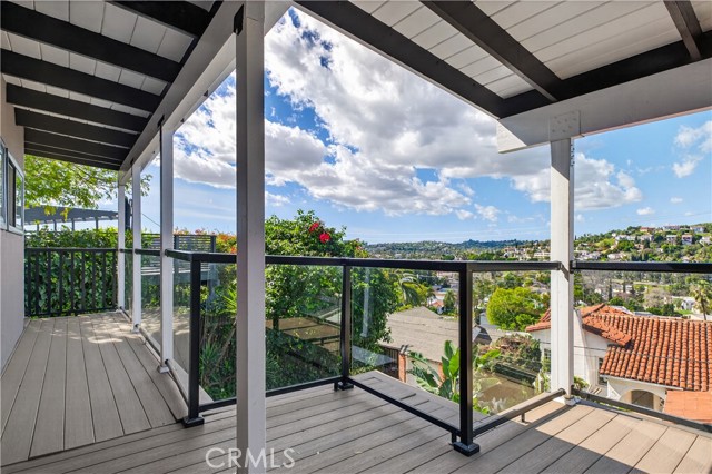 Detail Gallery Image 10 of 38 For 182 Palatine Dr, Alhambra,  CA 91801 - 4 Beds | 3 Baths