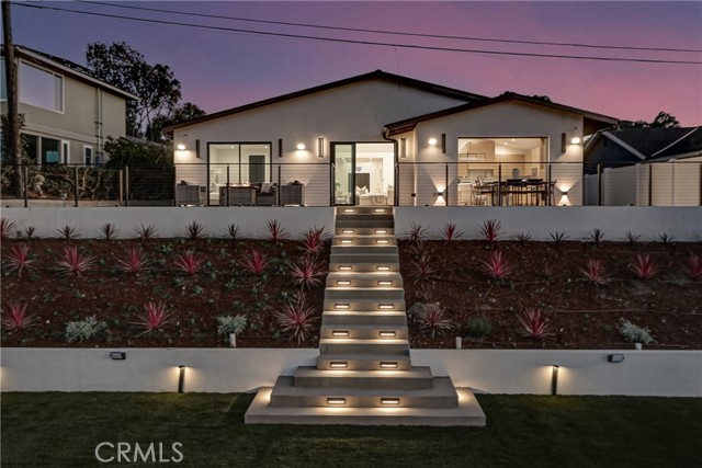 4609 Paseo De Las Tortugas, Torrance CA: https://media.crmls.org/medias/952adc1d-ec1c-4867-b41c-df454a1fda0a.jpg