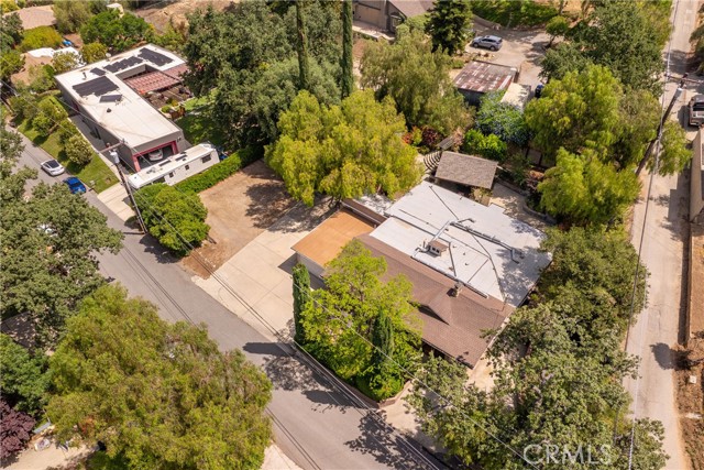 5893 Oak Knolls Road, Simi Valley CA: https://media.crmls.org/medias/952bad6c-677c-42aa-98cb-e54fda34dd3a.jpg