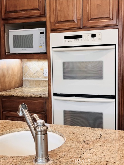 458 S Clark Drive, Beverly Hills CA: https://media.crmls.org/medias/952d0fdb-6478-42bb-82a4-3e88fb656f72.jpg