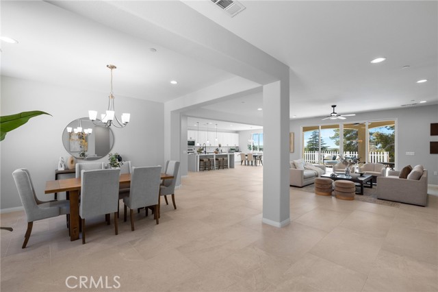 Detail Gallery Image 10 of 54 For 5612 Levanto St, Bakersfield,  CA 93306 - 4 Beds | 3 Baths