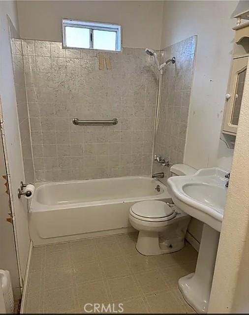 Detail Gallery Image 24 of 38 For 11633 Lakeview Dr, Clearlake Oaks,  CA 95423 - 2 Beds | 1/1 Baths