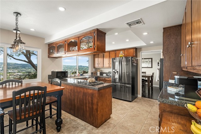 Detail Gallery Image 18 of 55 For 19702 Larkridge Dr, Yorba Linda,  CA 92886 - 4 Beds | 2 Baths