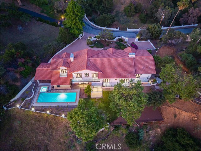 255 El Cielo Lane, Bradbury CA: https://media.crmls.org/medias/952dffe2-80f9-407c-abf2-7544967e1d66.jpg