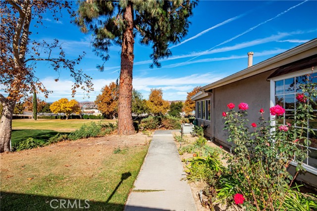 Detail Gallery Image 21 of 32 For 18907 Circle of the Oaks, Newhall,  CA 91321 - 2 Beds | 2 Baths