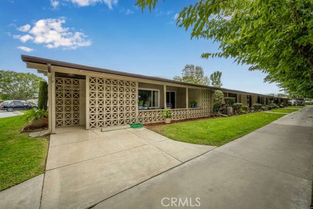 Detail Gallery Image 6 of 29 For 13361 El Dorado Dr 201f,  Seal Beach,  CA 90740 - 2 Beds | 1 Baths