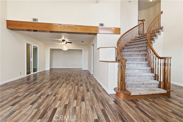 Detail Gallery Image 13 of 29 For 17850 Portside Ln, Victorville,  CA 92395 - 5 Beds | 4 Baths